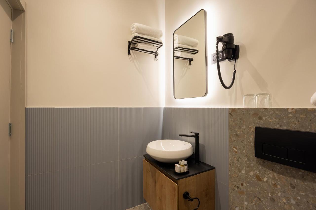 Hop Inn Rooms & Suites Beograd Ngoại thất bức ảnh