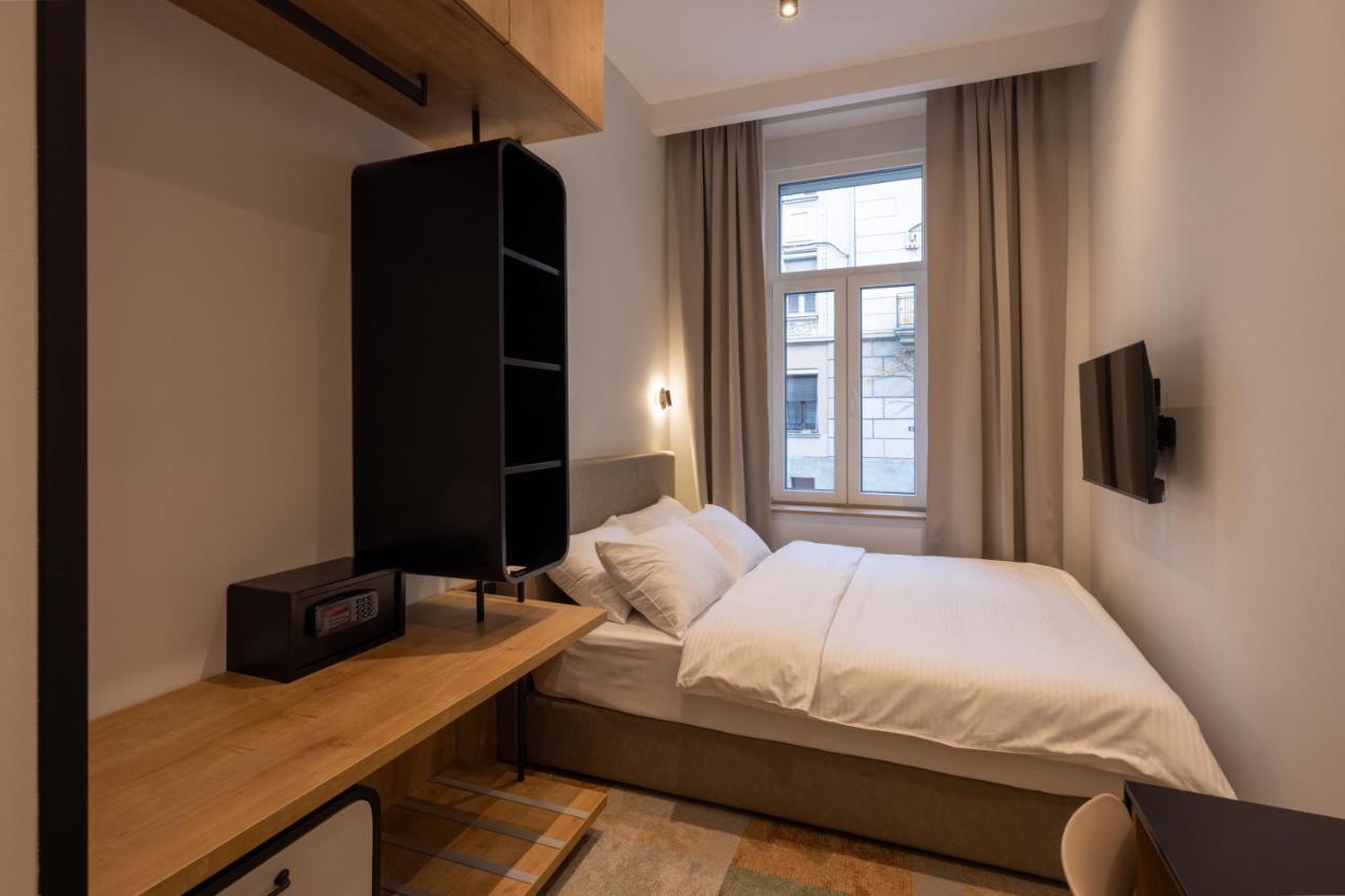 Hop Inn Rooms & Suites Beograd Ngoại thất bức ảnh
