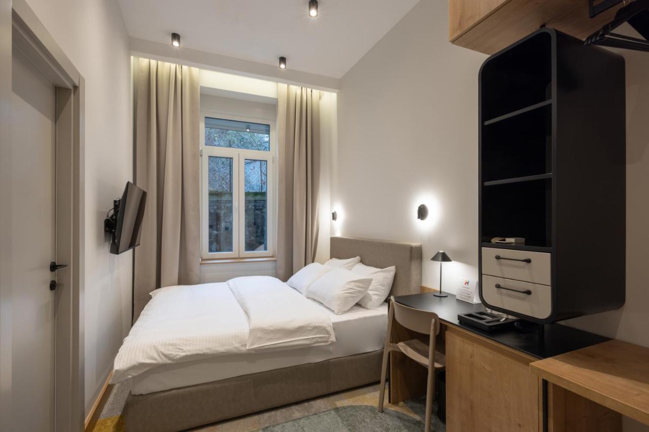 Hop Inn Rooms & Suites Beograd Ngoại thất bức ảnh