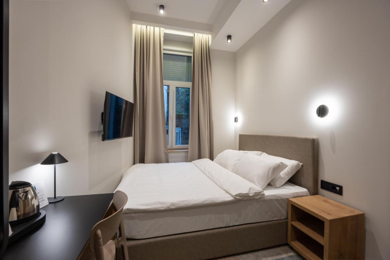Hop Inn Rooms & Suites Beograd Ngoại thất bức ảnh