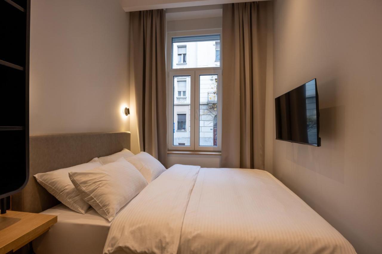 Hop Inn Rooms & Suites Beograd Ngoại thất bức ảnh